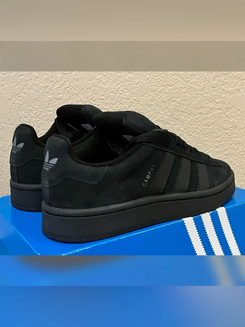 Adidas Campus 00s Black Suede Color Shoes    Kids Size-4.5